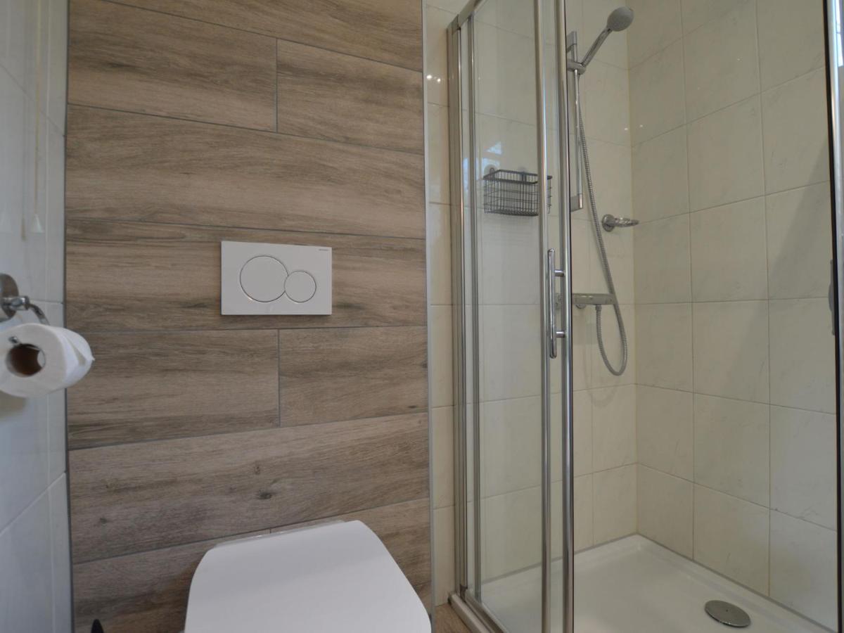 Holiday Home With Large Terrace Stramproy المظهر الخارجي الصورة